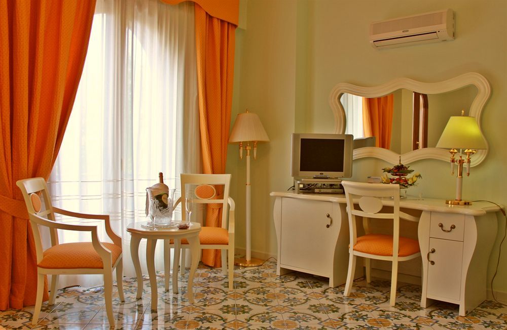 Grand Le Zagare Hotel 4*